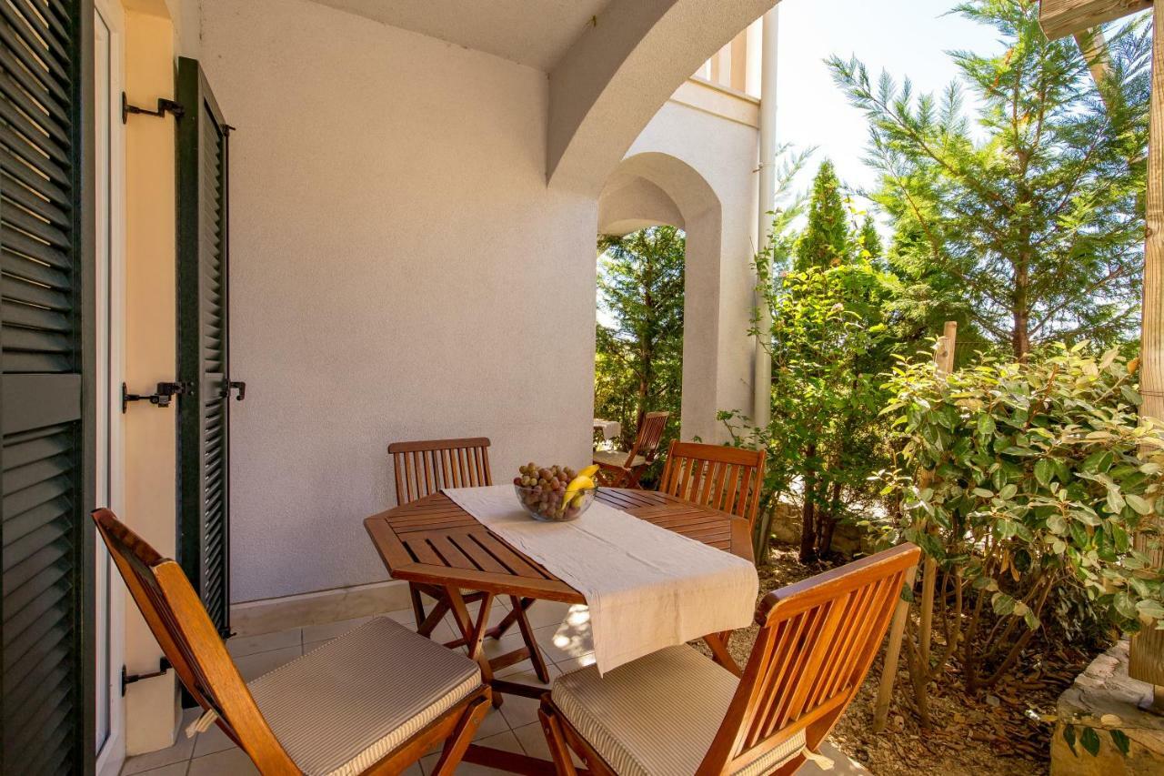 Rab Apartament *